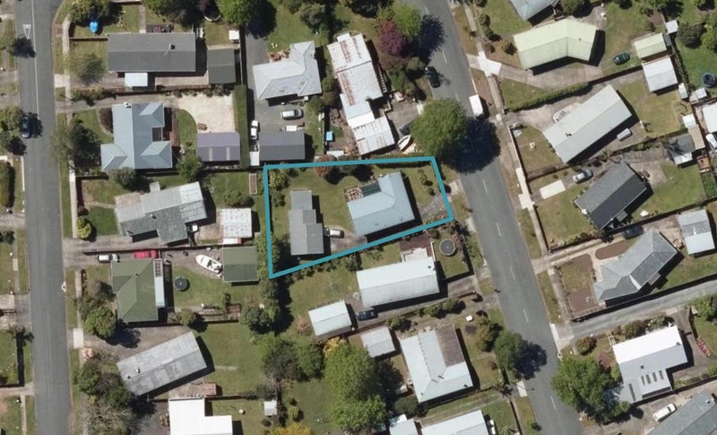 24 Beazley Crescent, Tikipunga, Whangarei - Carousel 1