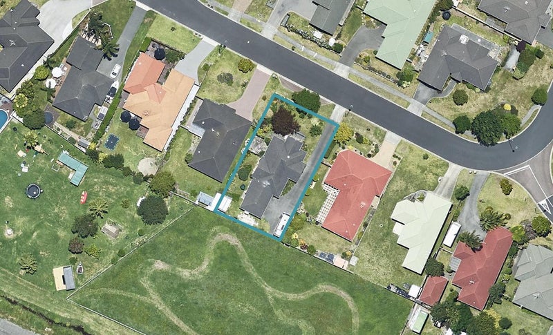 27 Caspian Place, Papamoa Beach, Papamoa - Carousel 1