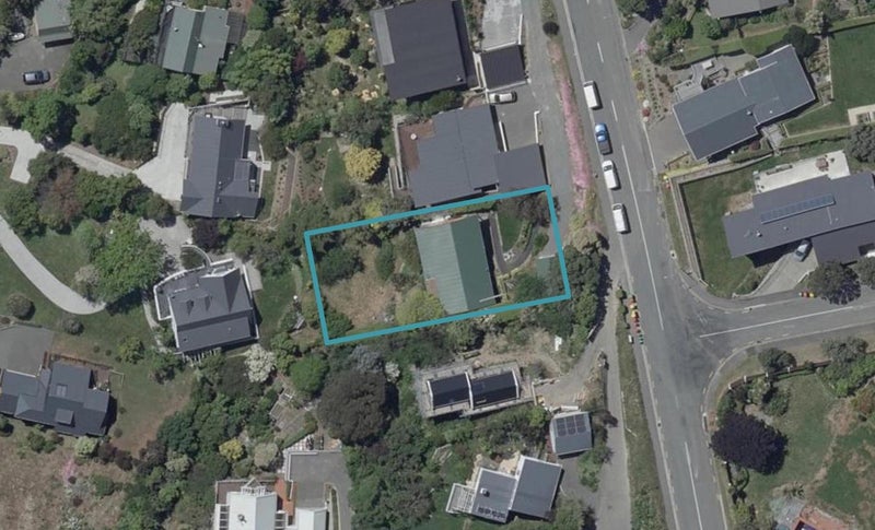 301 Cannon Hill Crescent, Mount Pleasant, Christchurch - Carousel 1