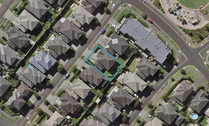28 Briody Terrace, Stonefields, Auckland - Carousel 1