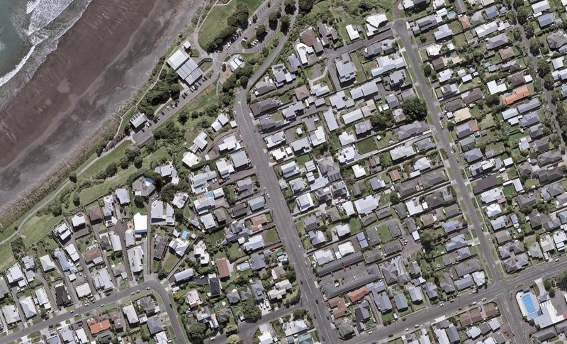 11 Beach Street, Fitzroy, New Plymouth - Carousel 1
