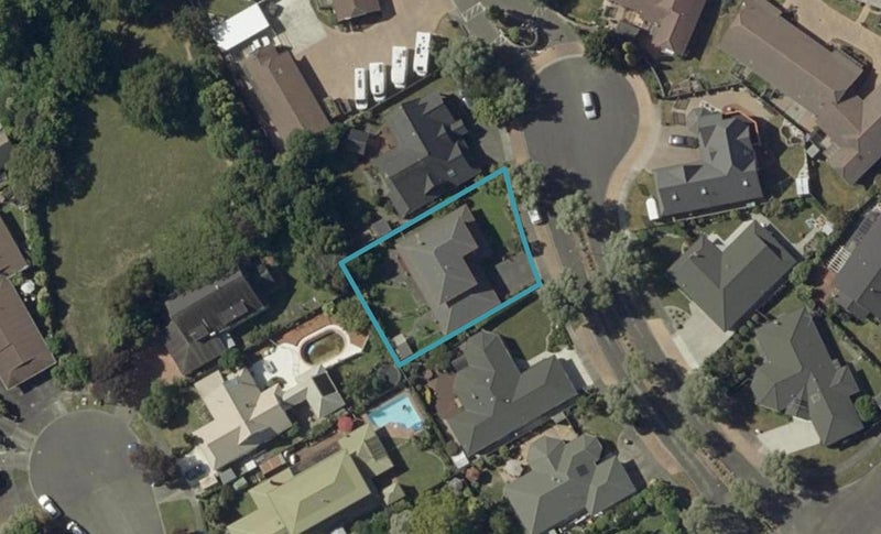 7 Olive Grove, Highbury, Palmerston North - Carousel 1