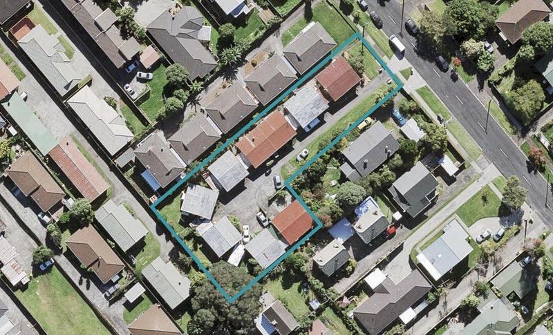 9/39 Gardner Avenue, New Lynn, Auckland - Carousel 1