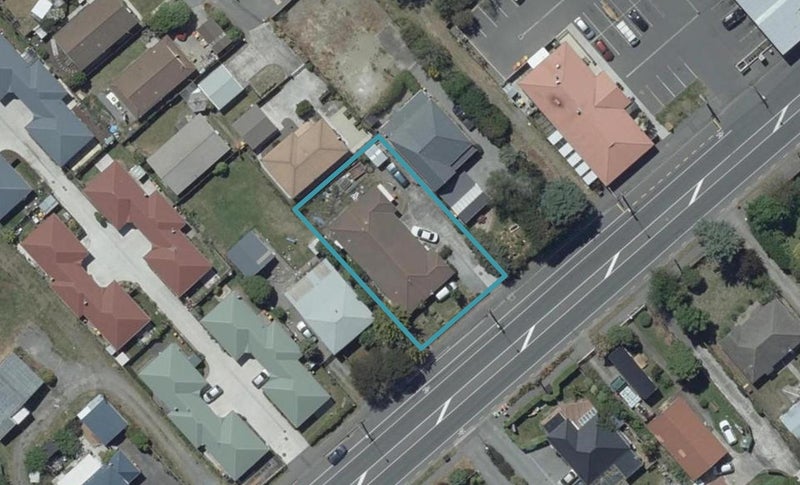 1/301 Pages Road, Wainoni, Christchurch - Carousel 1