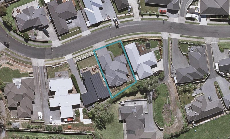52 Alberta Road, Glen Avon, New Plymouth - Carousel 1