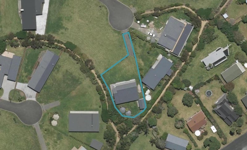 12 Edgewater Place, Whangarei - Carousel 1
