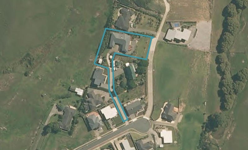 11 Bayview Park Lane, Orewa, Orewa - Carousel 1
