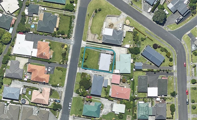 6 Simmonds Grove, Greerton, Tauranga - Carousel 1