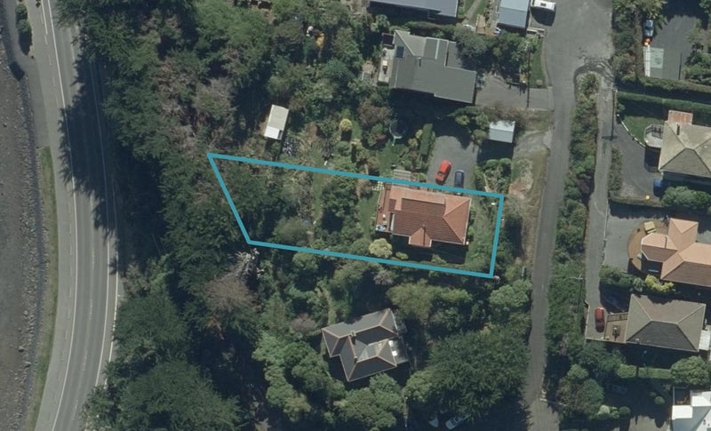 11 McLelland Street, Macandrew Bay, Dunedin - Carousel 1
