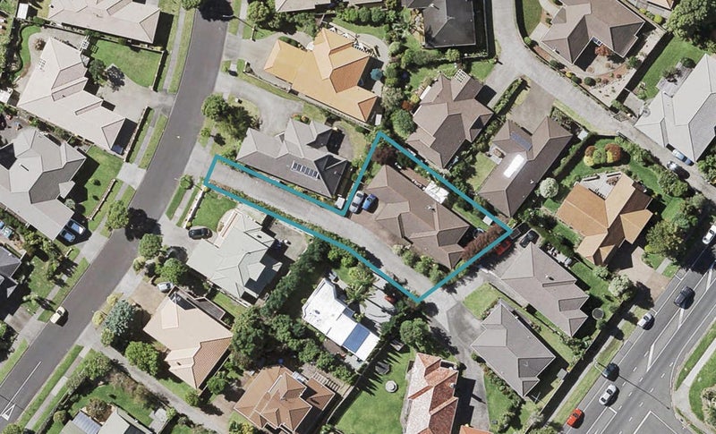 19 Matterhorn Crescent, Northpark, Auckland - Carousel 1