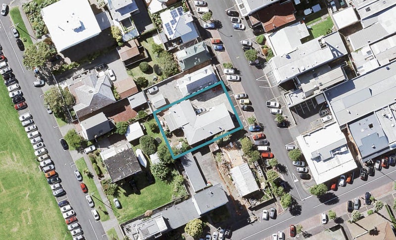 3/11 Maheke Street, St Heliers, Auckland - Carousel 1