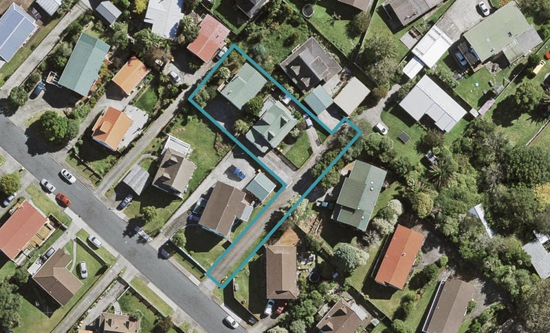 2/23 Sungrove Rise, Sunnyvale, Auckland - Carousel 1