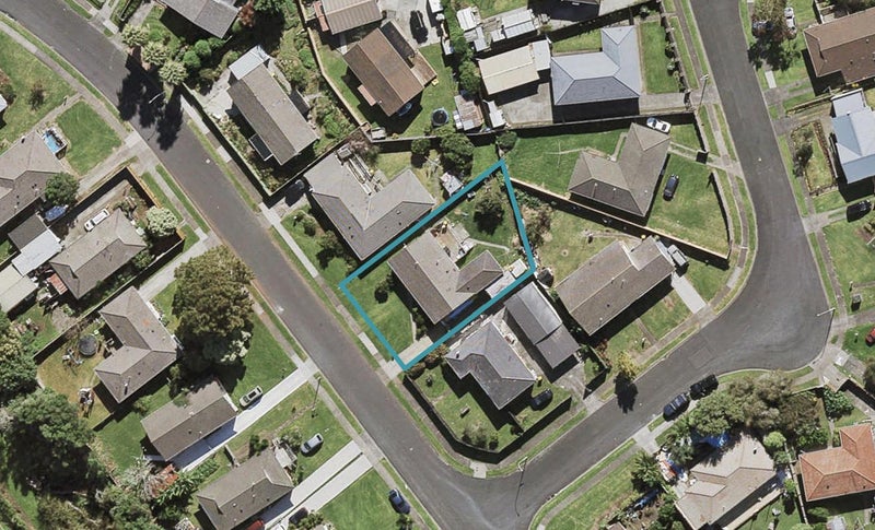 10 Watchfield Close, Māngere, Auckland - Carousel 1