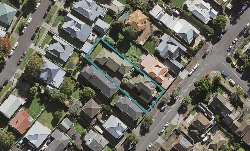 8 Mapau Road, Greenlane, Auckland - Carousel 1