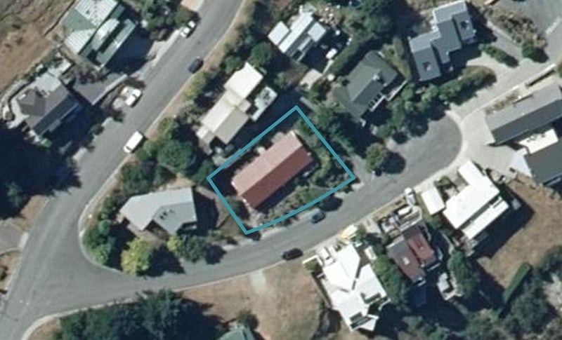 4A Von Place, Fernhill, Queenstown - Carousel 1