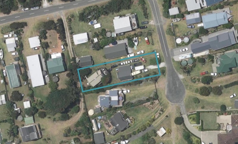 6 Harbourview Street, Mangawhai Heads, Mangawhai - Carousel 1