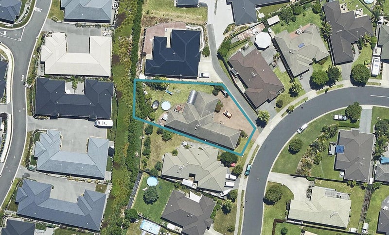 24 Kakapo Place, Pyes Pa, Tauranga - Carousel 1