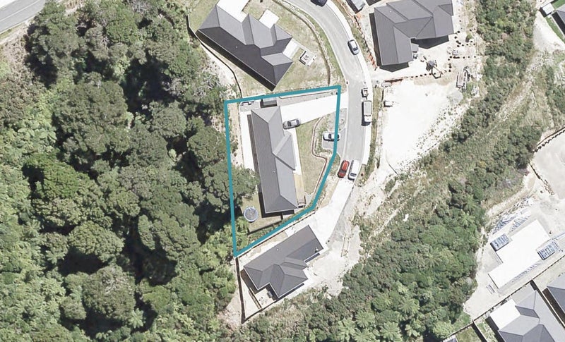 4 Lila Gillies Lane, Riverstone Terraces, Upper Hutt - Carousel 1