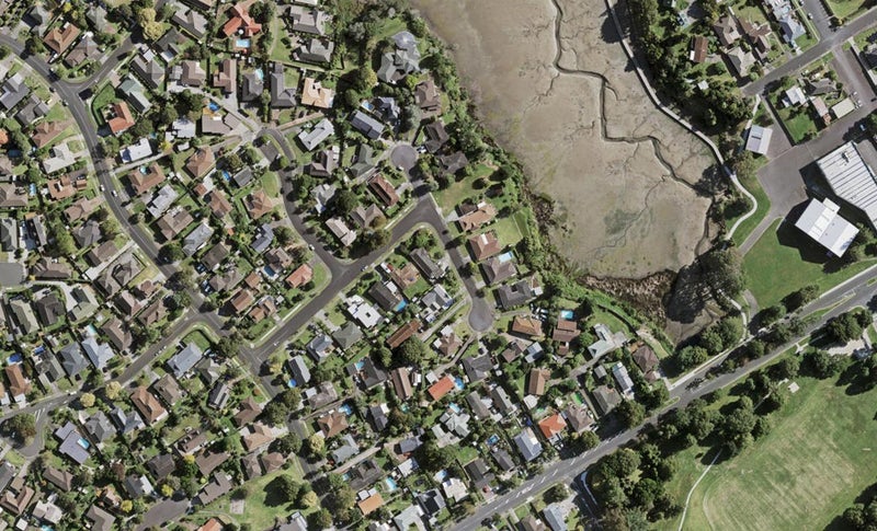 1 The Spinney, Pahurehure, Papakura - Carousel 1