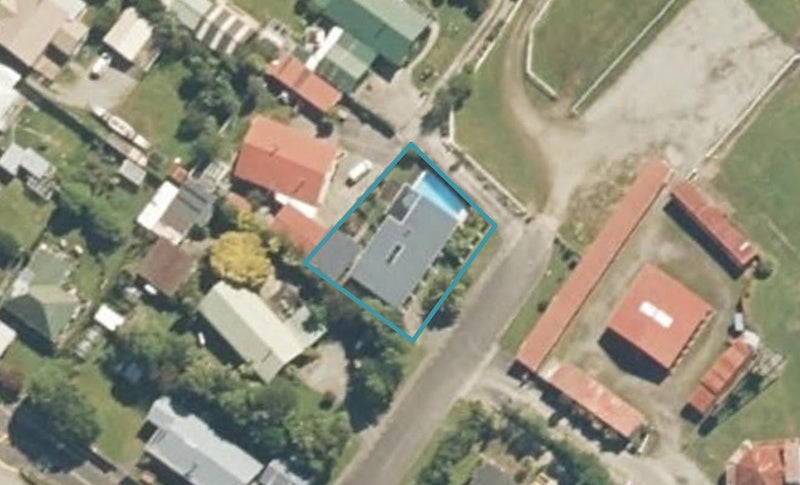 9 Dalton Street, Hokitika, Hokitika - Carousel 1