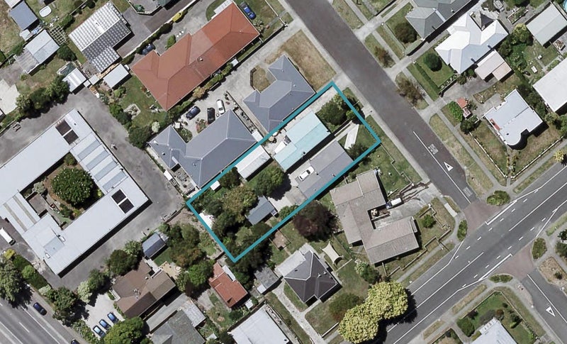 813 Queen Street East, Parkvale, Hastings - Carousel 1