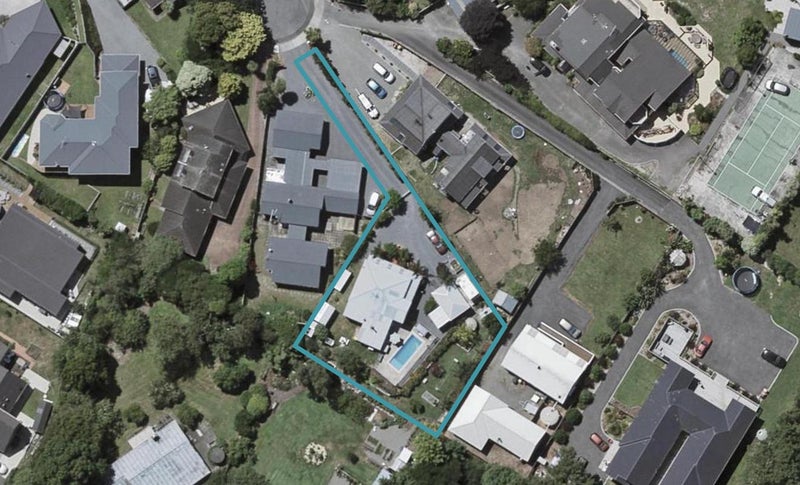 10A Kew Grove, Raumati Beach, Paraparaumu - Carousel 1