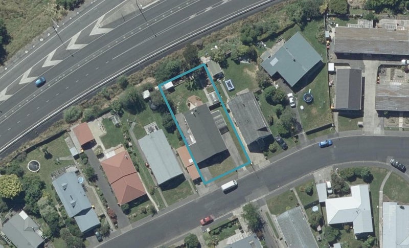 43 Kinmont Crescent, Kinmont Park, Mosgiel - Carousel 1