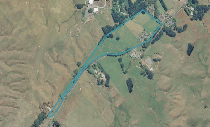 252 Takarau Gorge Road, Ohariu, Wellington - Carousel 1