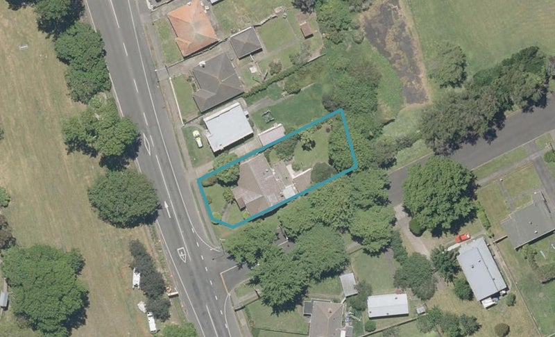 107 Anzac Parade, Whanganui East, Whanganui - Carousel 1