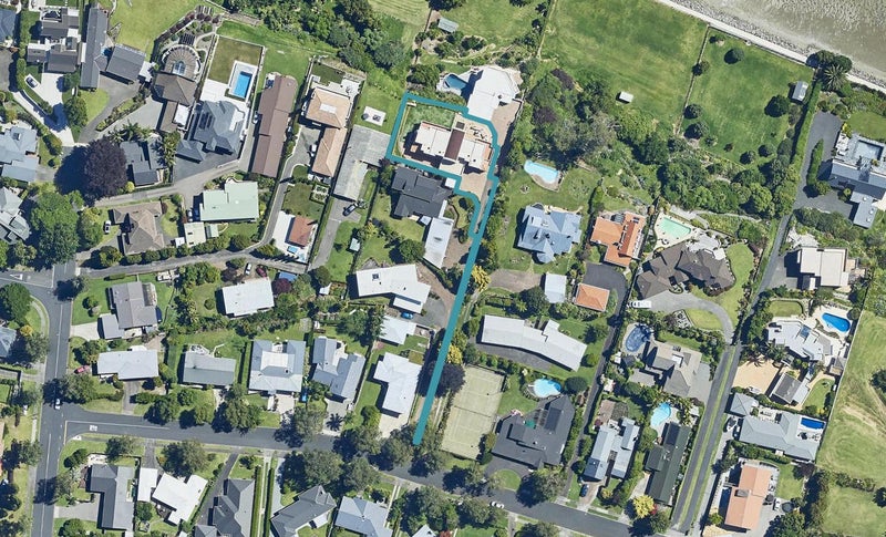 19A Pah Street, Matua, Tauranga - Carousel 1