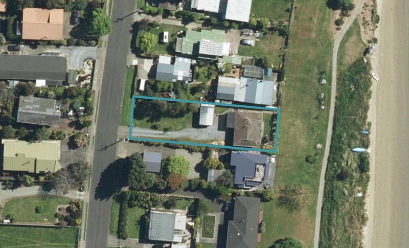 35 Trewavas Street, Motueka - Carousel 1