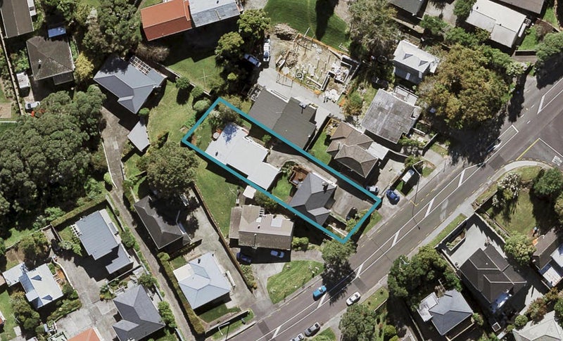 299A Hillsborough Road, Hillsborough, Auckland - Carousel 1