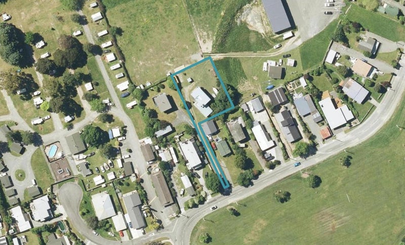16A Beach Road, Waikawa, Picton - Carousel 1