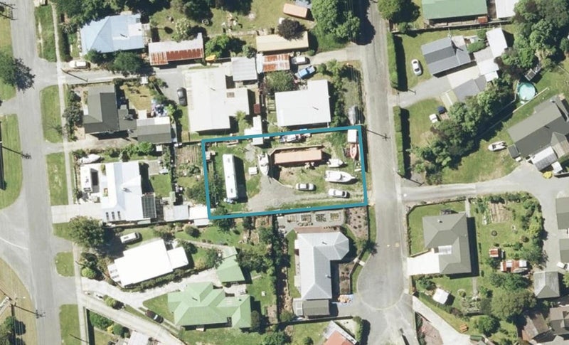 8 George Street, Picton - Carousel 1