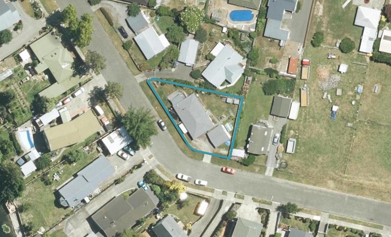 7 Shirtliff Street, Riversdale, Blenheim - Carousel 1