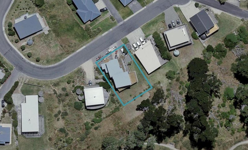 42 Balfour Crescent, Castlepoint, Tīnui - Carousel 1