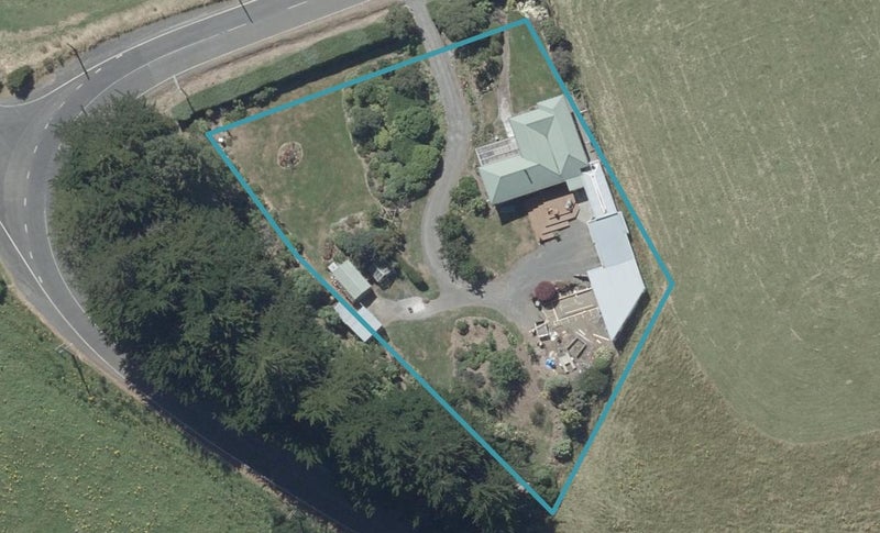 864 North Road, Upper Junction, Waitati - Carousel 1