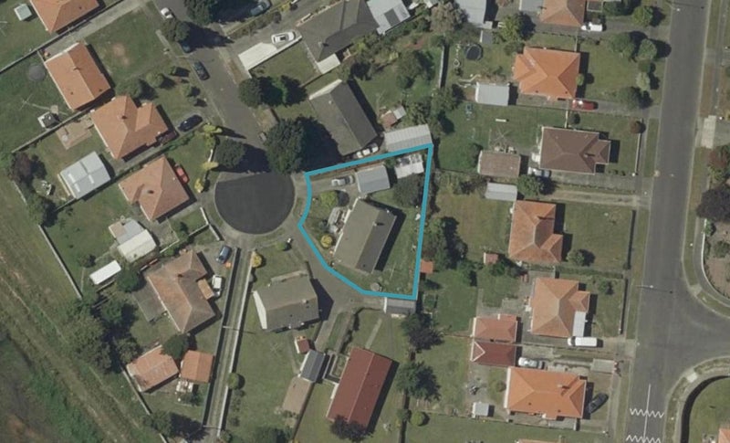 11 Belfast Place, Roslyn, Palmerston North - Carousel 1