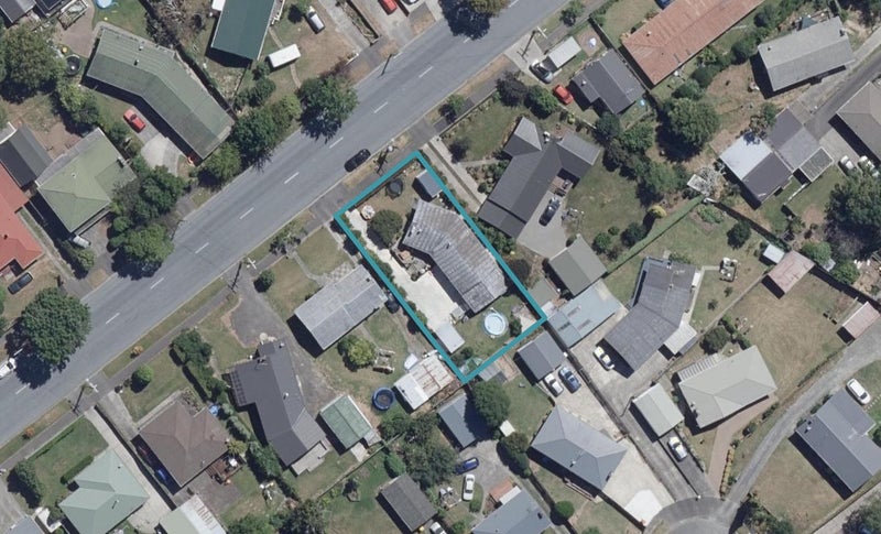 18 Nevada Road, Silverdale, Hamilton - Carousel 1