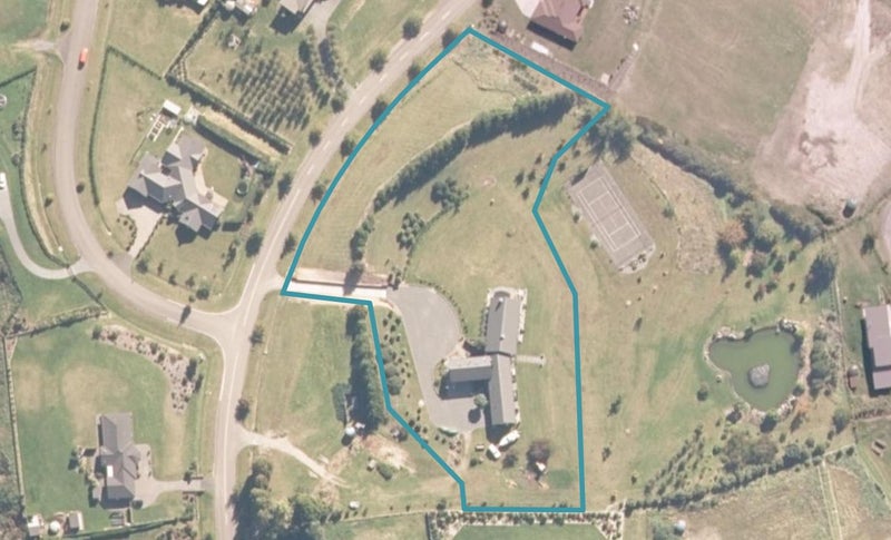 84 Loch Views Road, Taupo - Carousel 1