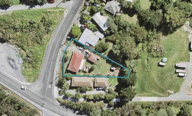 4 Northfield Road, Waitakere, Auckland - Carousel 1