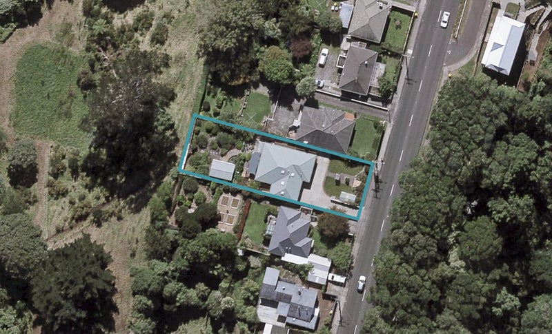 130 Frankley Road, Frankleigh Park, New Plymouth - Carousel 1