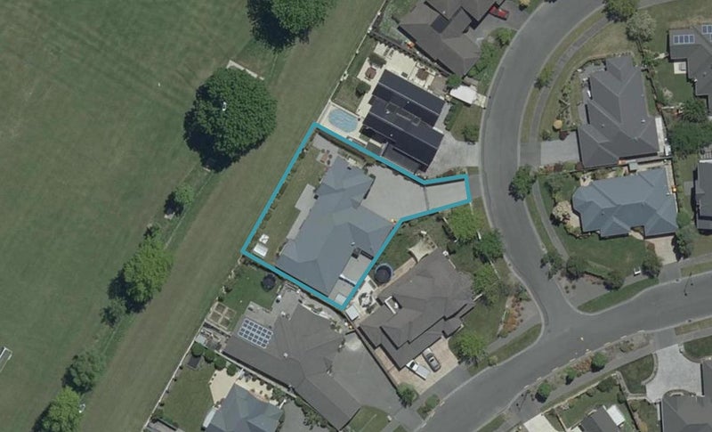 3 Blarney Place, Casebrook, Christchurch - Carousel 1