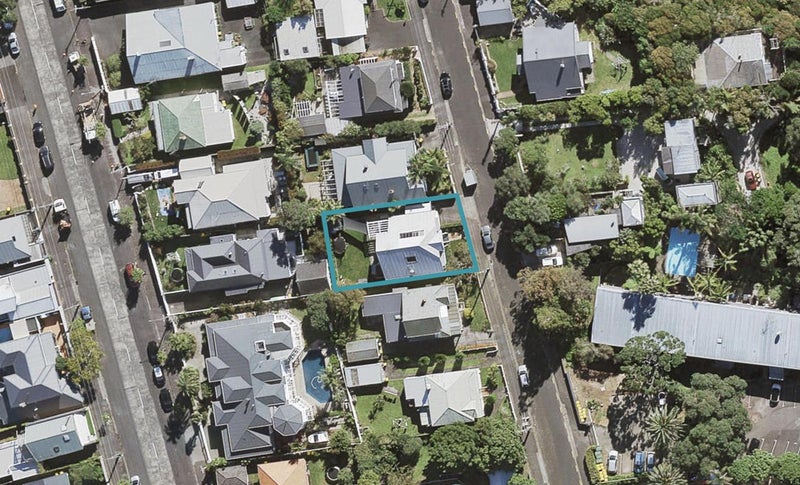 68 Princes Street, Northcote Point, Auckland - Carousel 1