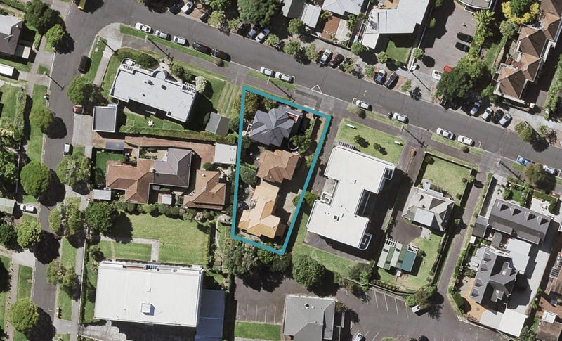 5 Marau CRESCENT, Mission Bay, Auckland - Carousel 1