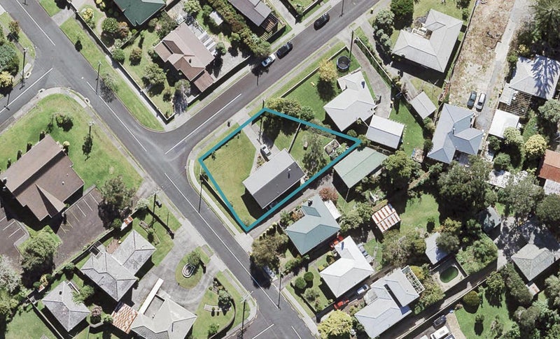 66 Willerton Avenue, New Lynn, Auckland - Carousel 1
