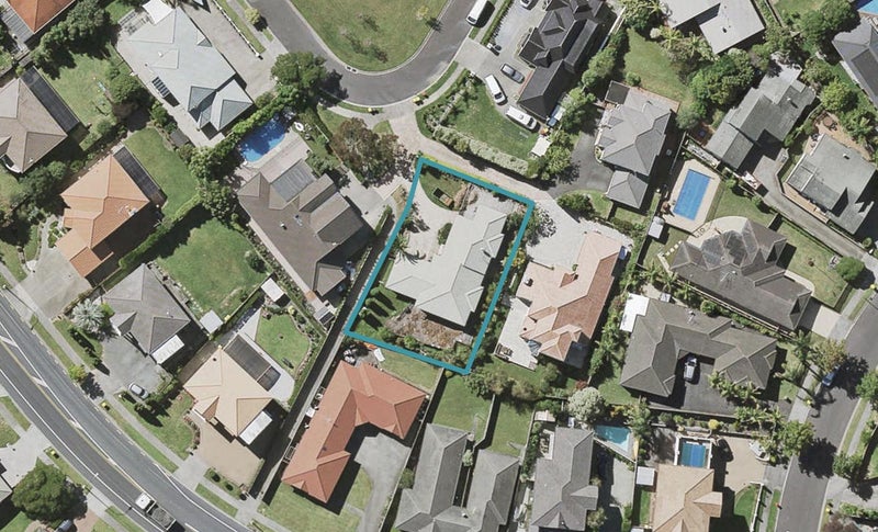 19 Te Hoe Grove, Pinehill, Auckland - Carousel 1