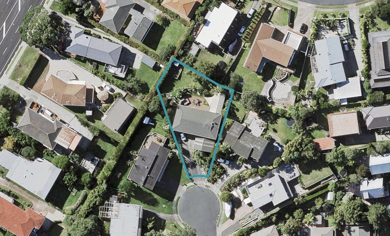 24 Coromandel Crescent, Mairangi Bay, Auckland - Carousel 1