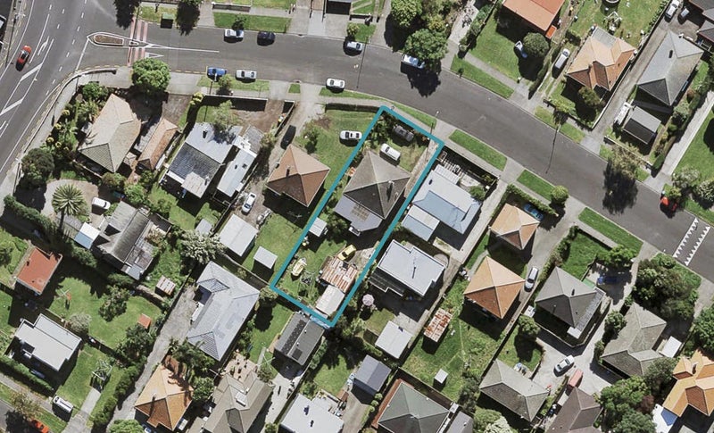 94 Lambeth Road, Sandringham, Auckland - Carousel 1