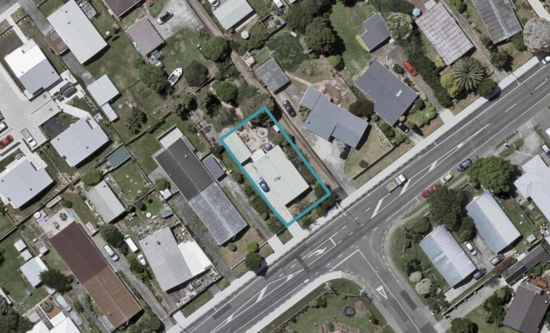31 Arawhata Road, Paraparaumu - Carousel 1